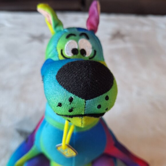 Toy Factory Scooby Doo 9” Rainbow Tie Dye Colorful Stuffed Plush Dog Toy Factory - Picture 3 of 13